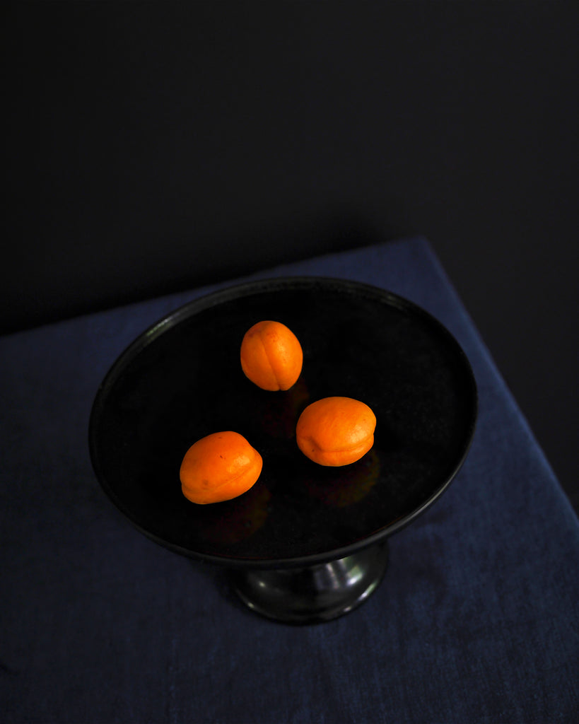 Three Apricots, Cig Harvey